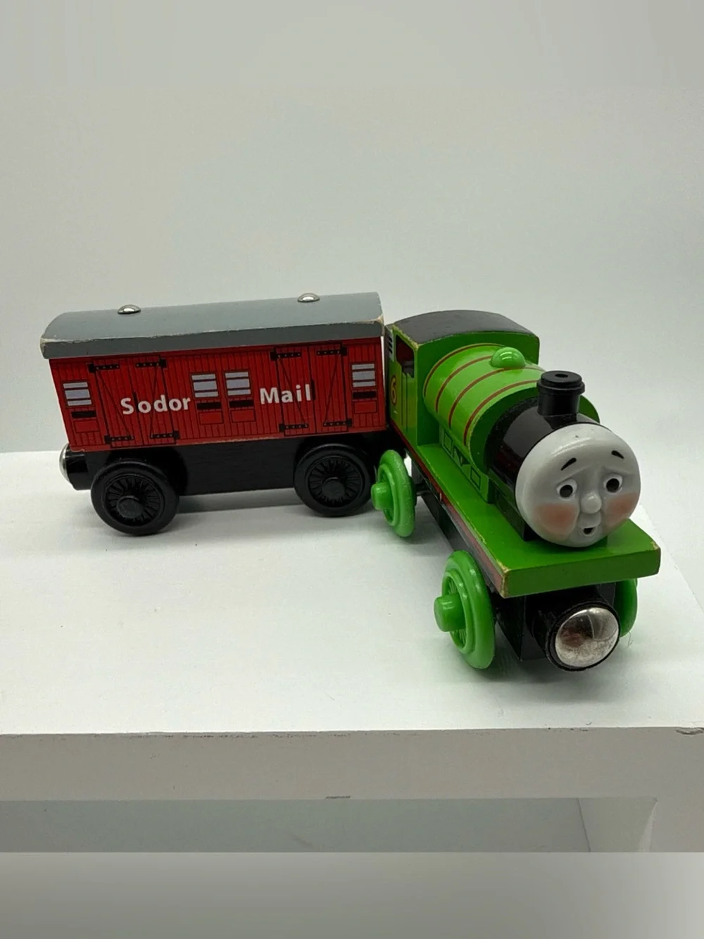 Thomas Wooden Railway “Hard at Work Percy” & Sodor Mail Car 2006 Learning Curve
